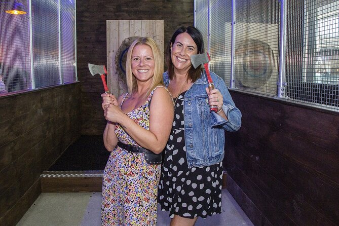 1 hour Private Axe Throwing Experience in Eastbourne - Keeping the evening going at the on-site bar