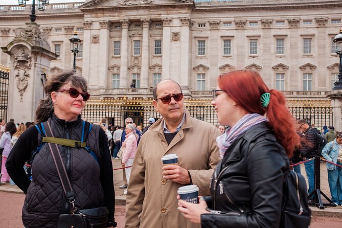 3-Hour Private Guided Walking Tour of London - Stories and secrets around Trafalgar Square