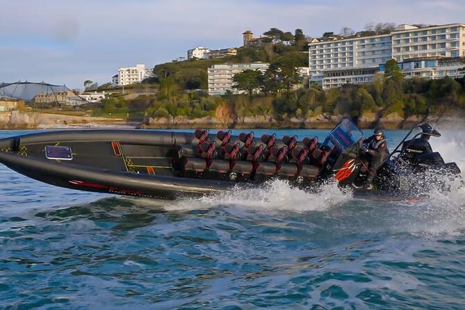 30-Minute Raptor RIB Ride Activity in Torquay - Coves, caves, islands, and secluded bays
