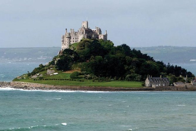 5-Day Devon and Cornwall Small-Group Tour from London - The guide can make or break the experience