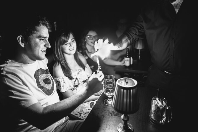 (9pm) The House Magicians Comedy & Magic Show - Smoke & Mirrors - A good choice for couples and celebrations