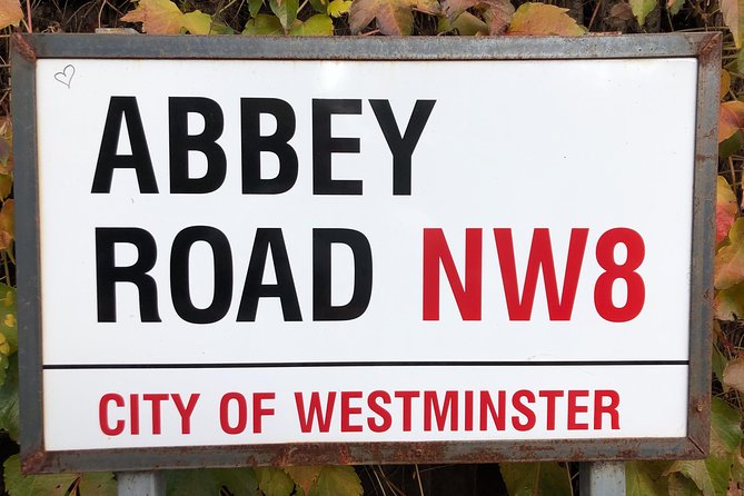 A Beatles London taxi tour and sightseeing experience - Why a Beatles taxi tour works well in London