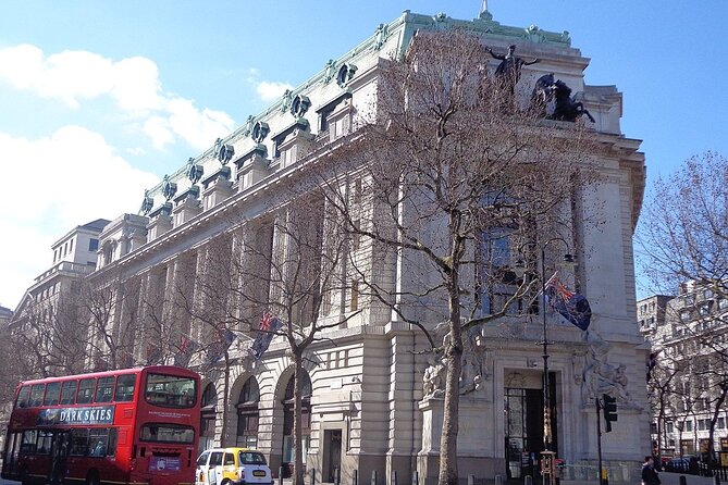 A Muggle's Guide to Harry Potter Walking Tour in London - Finishing at Platform 9 3/4