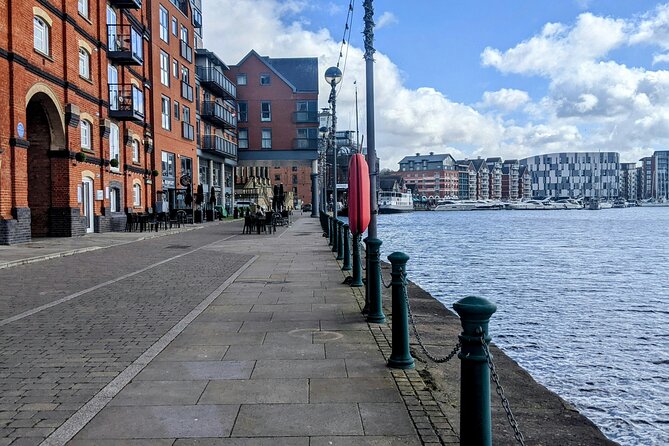 A Walk through Tudor Ipswich Tour and Exploration Game - From grand houses to Ipswich’s old streets