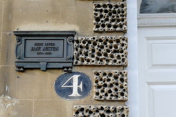 Afternoon Bath City Tour - Private tour from Bristol with a local guide - The hot springs and modern spa tradition