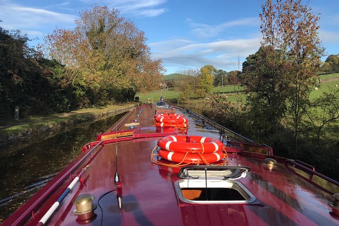 Afternoon Tea Cruise in North Yorkshire - A good choice for birthdays and relaxed celebrations