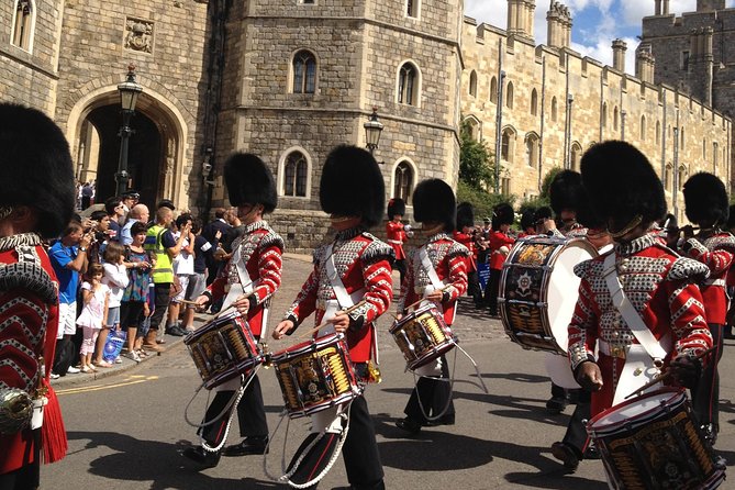 Afternoon Trip London to Windsor Castle - The one-hour ride from London to Windsor