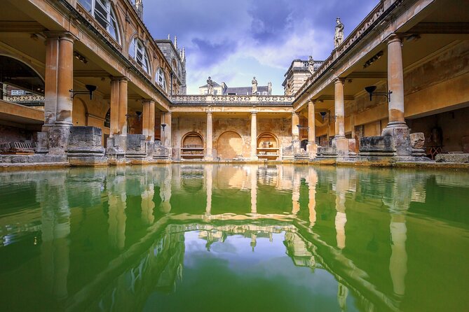 Bath and Cotswold Village Private Car Tour from London - Castle Combe as the alternative