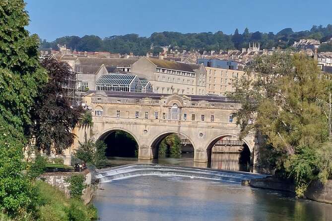 Bath and Cotswolds Guided Tour from London - Food, restrooms, and the small details that matter