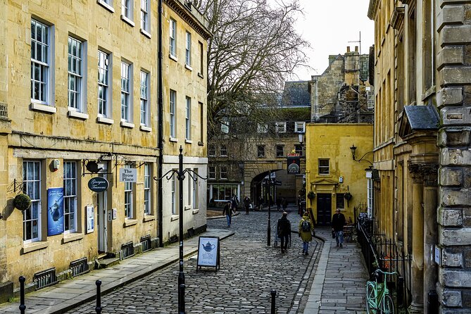 Bath Private Guided Walking Tour - Roman Bath and Aqua Sulis