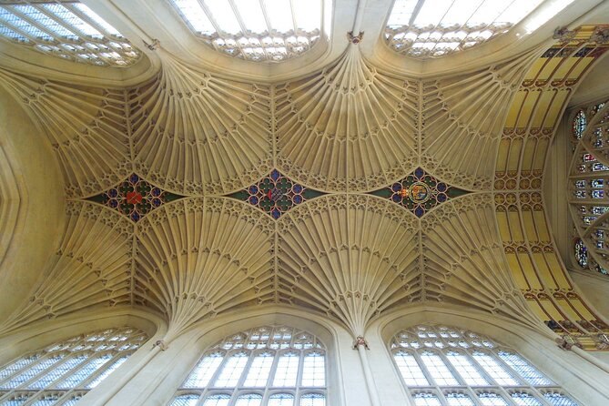 Bath Private Guided Walking Tour - Starting at Bath Abbey and the city’s first stories