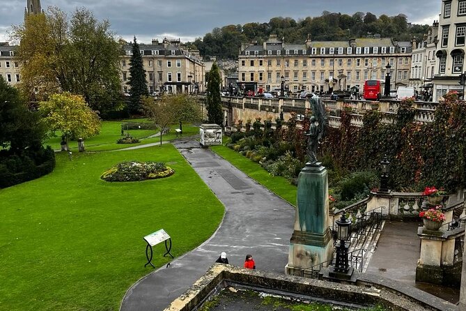 Bath Self-Guided Private Tour - The Circus, Gay Street, and Royal Crescent