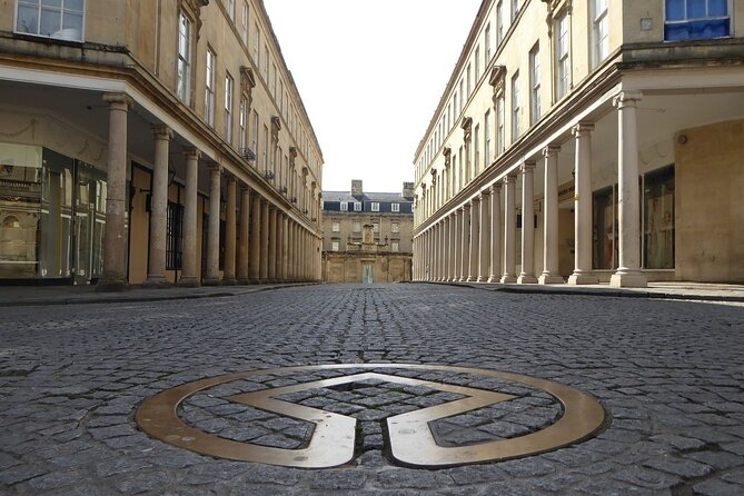 Bath Tour - 3 Hour Private Tour with Local Guide, £220 per group - Bath Abbey, the Roman Baths, and the springs