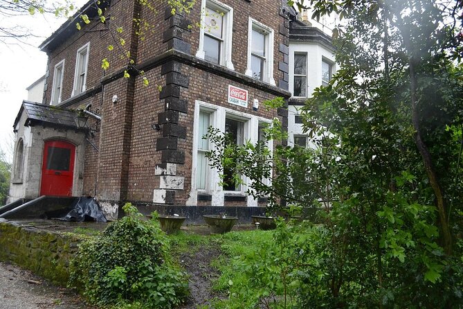 Beatles City Taxi Tours (3 hour duration) - St. Peter’s Church in Woolton
