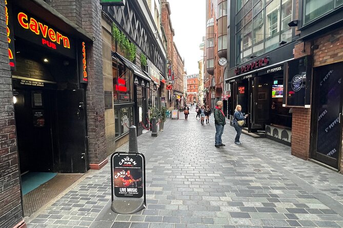 Beatles Guided Walking Tour in Liverpool - Why this Beatles walk works well in Liverpool
