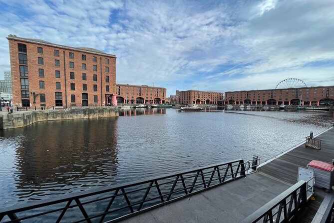 Beatles Guided Walking Tour in Liverpool - Liverpool Town Hall and the Freemen ceremony
