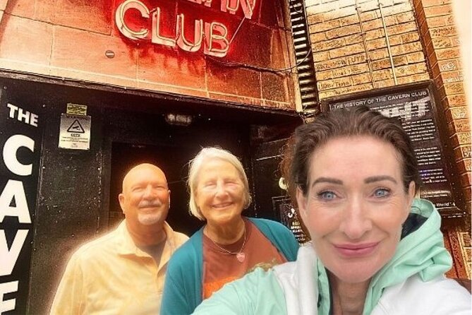 Beatles Maniacs Private Exclusive Experience with Guide - The Jacaranda Club and the band’s early risks