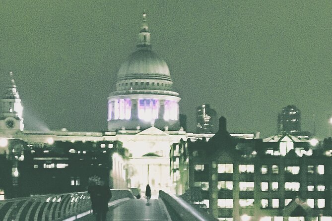 Bespoke London Black Taxi Tours - The Tower of London in a 30-minute stop