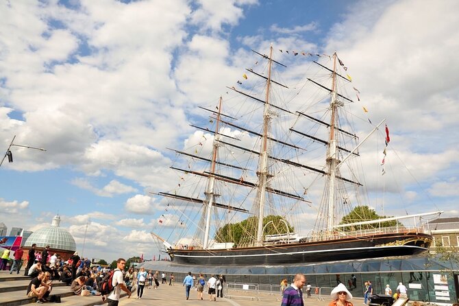 Best of Greenwich Private Day Tour - Group size, walking, and meeting details