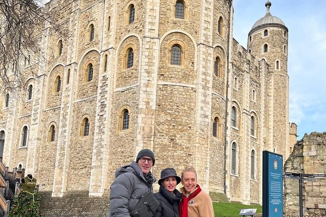 Best of London Tour: Tower of London and Churchill War Rooms - Westminster Abbey from the outside
