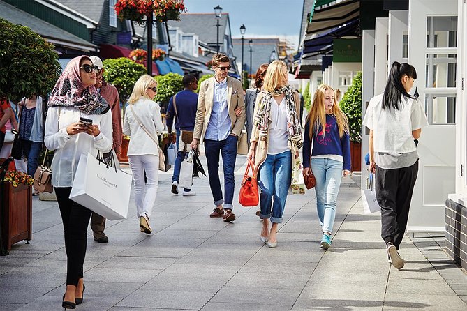 Bicester Village Shopping Trip from London with VIP Discount - Arriving at more than 150 boutiques