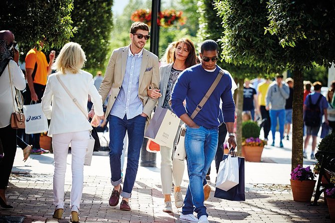 Bicester Village Shopping Trip from London with VIP Discount - Making eight hours feel useful
