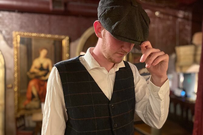 Birmingham Gangs Nighttime Historical Walking Tour with Pub Stops - Paying $34.45 for history, pubs, and company