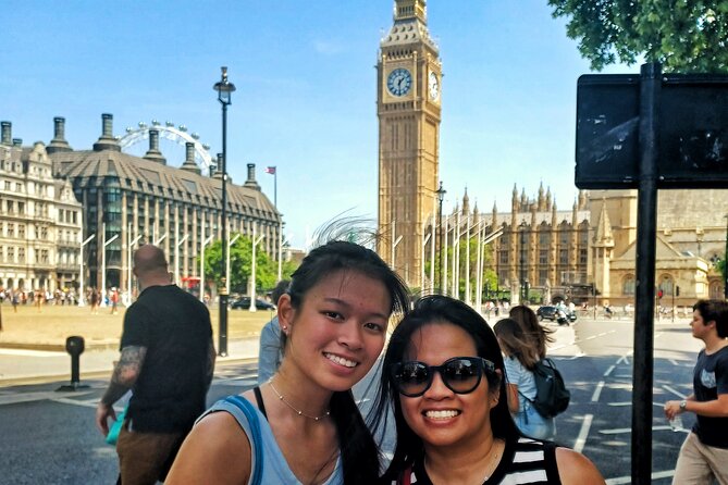 Black Cab Tour of London - Premium Sightseeing Taxi Tour - Westminster packs the biggest names into one hour