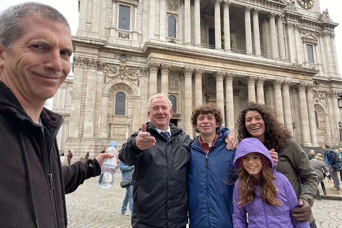 Black Taxi Tour Of London - Downing Street and Westminster Abbey