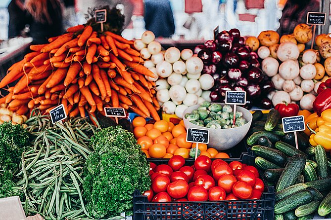 Borough Market Food Tour - Self Guided - Three Crowns and the market’s working side