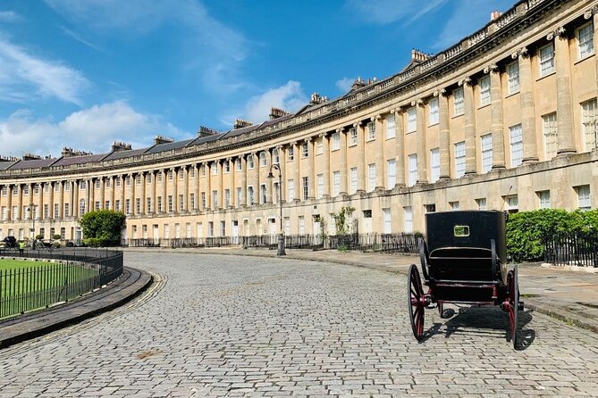 Bridgerton Tour and Bath City Highlights with Music - Lady Danbury’s home and the Bath scenes
