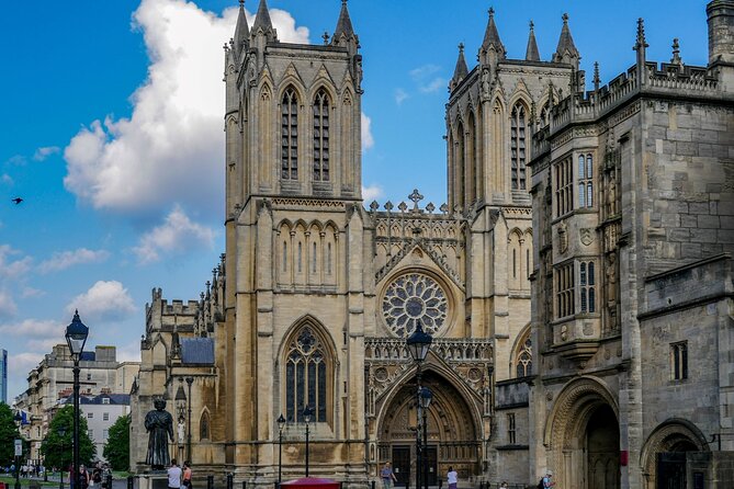 Bristol Quest: Self Guided City Walk & Immersive Treasure Hunt - Bristol by clue, puzzle, and points