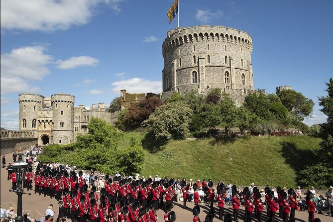 Buckingham Palace and Windsor Castle Escorted Tour from London - Windsor Castle: grand rooms and a crowded schedule