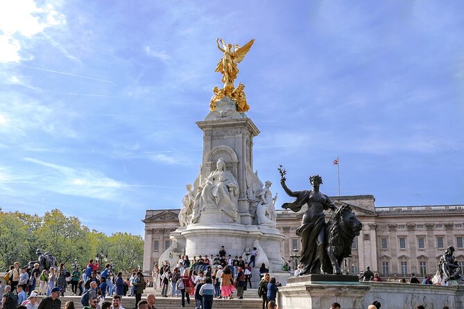 Buckingham Palace: Walking Tour with Entry & Audio Guide - St James’s Palace and the royal stories along the way