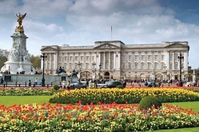 Buckingham Palace & Westminster Guided Walking Tour - Parliament Square, Westminster Abbey, and Big Ben