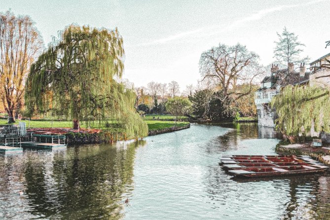 Cambridge's History & Secrets with Self-Guided Walking Tours - What $34.28 buys you