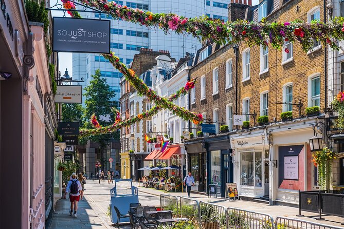 Camden’s Yuletide Stroll Private Tour: Lights, Markets & Magic - Camden High Street brings the Christmas energy