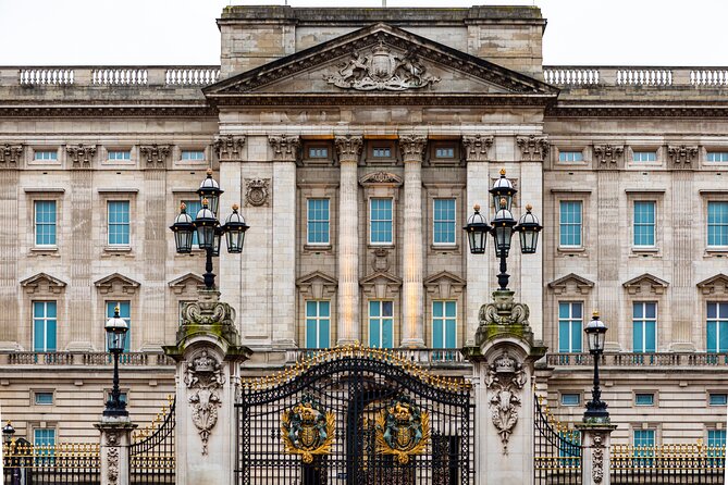 Changing of the Guard Walking Tour - The guides make the biggest difference
