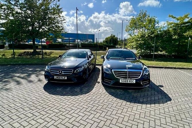 Chauffeur limo Services Heathrow Airport To/From anyLondon Hotel - The first hour in a private Mercedes