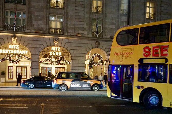 Christmas Lights Open-Top Bus Tour - Marble Arch begins the light show