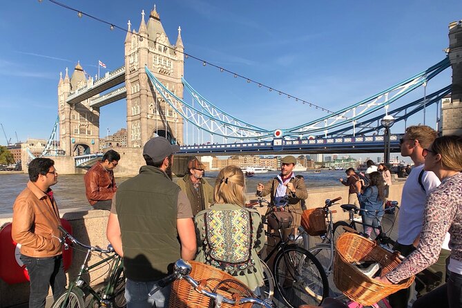 City & Secrets: Explore London's Hidden Gems - Blackfriars, Shakespeare, and St. Paul’s