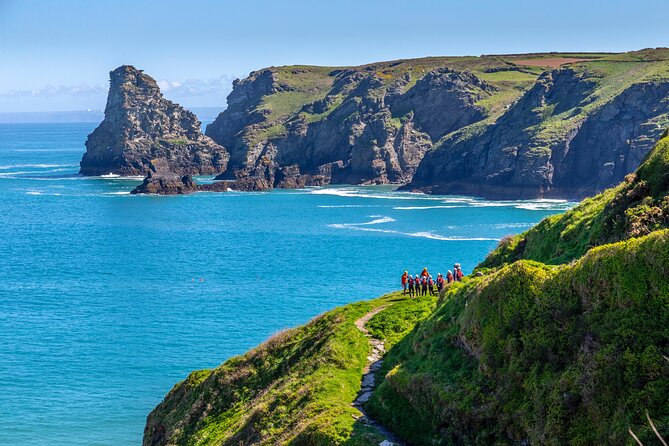 Coasteering Adventures in Bossiney Cove, Bude, and Cornwall - The instructors and small-group feel