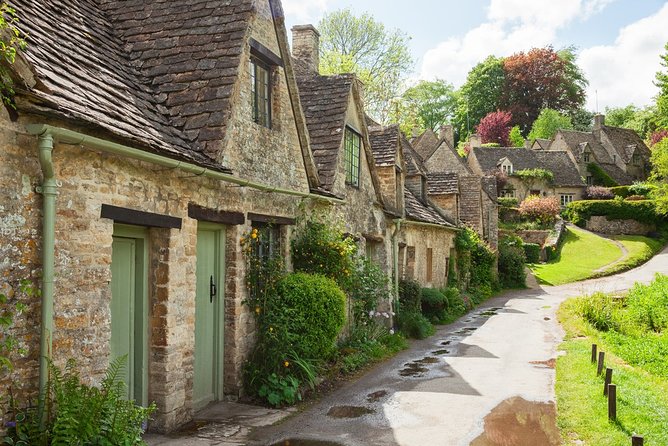 Cotswolds Small Group Tour from London - Bibury, the River Coln, and Arlington Row
