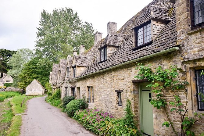 Cotswolds Villages and Oxford Full Day Tour from London - Burford, the first Cotswold stop