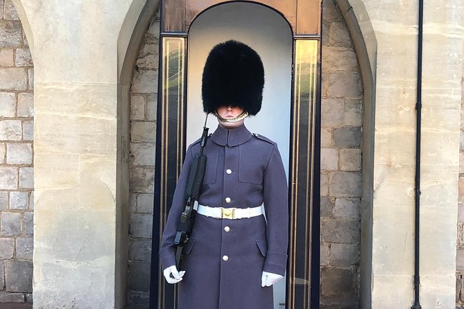 Day Tour Windsor Castle & Oxford by Private Car - Booking and cancellation details