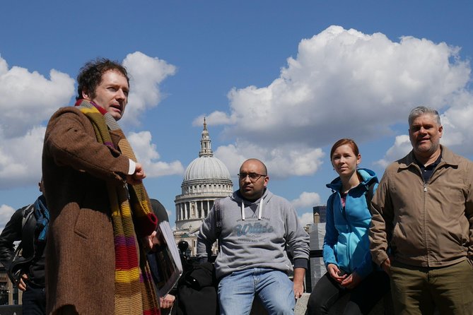 Doctor Who TV Locations Tour of London - Walking pace, group size, and the short bus ride