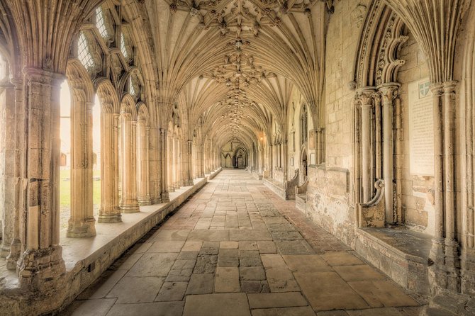 Dover Shore Excursion:Post-Cruise Tour to London via Canterbury and Leeds Castle - Canterbury: cathedral town, medieval stories, and limited free time