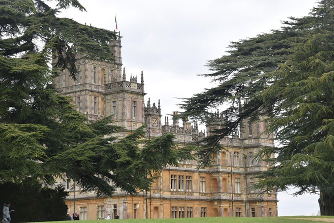 Downton Abbey and Village Small Group Tour from London - Make time for the gardens and exterior