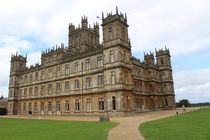 Downton Abbey and Village Small Group Tour from London - How much value do you get for $256.48?