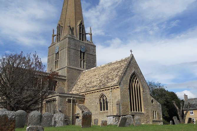 Downton Abbey and Village Small Group Tour from London - The drive from London is part of the experience